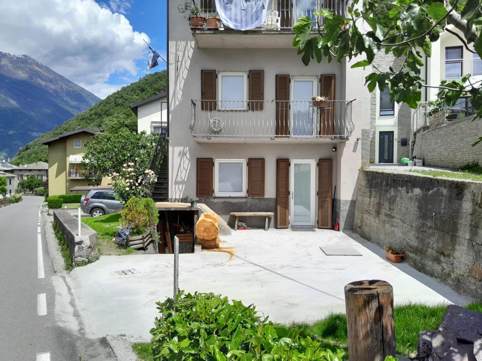 Villa di Tirano Ca Marasciol A 5 Minuti Dal Trenino Rosso Del Bernina Express酒店 外观 照片