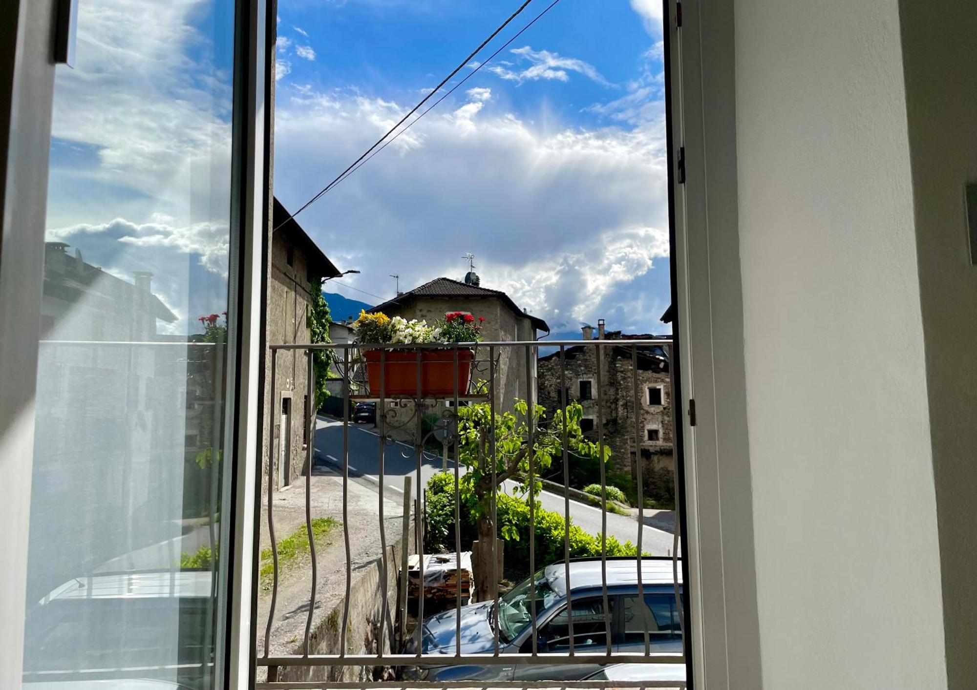 Villa di Tirano Ca Marasciol A 5 Minuti Dal Trenino Rosso Del Bernina Express酒店 外观 照片